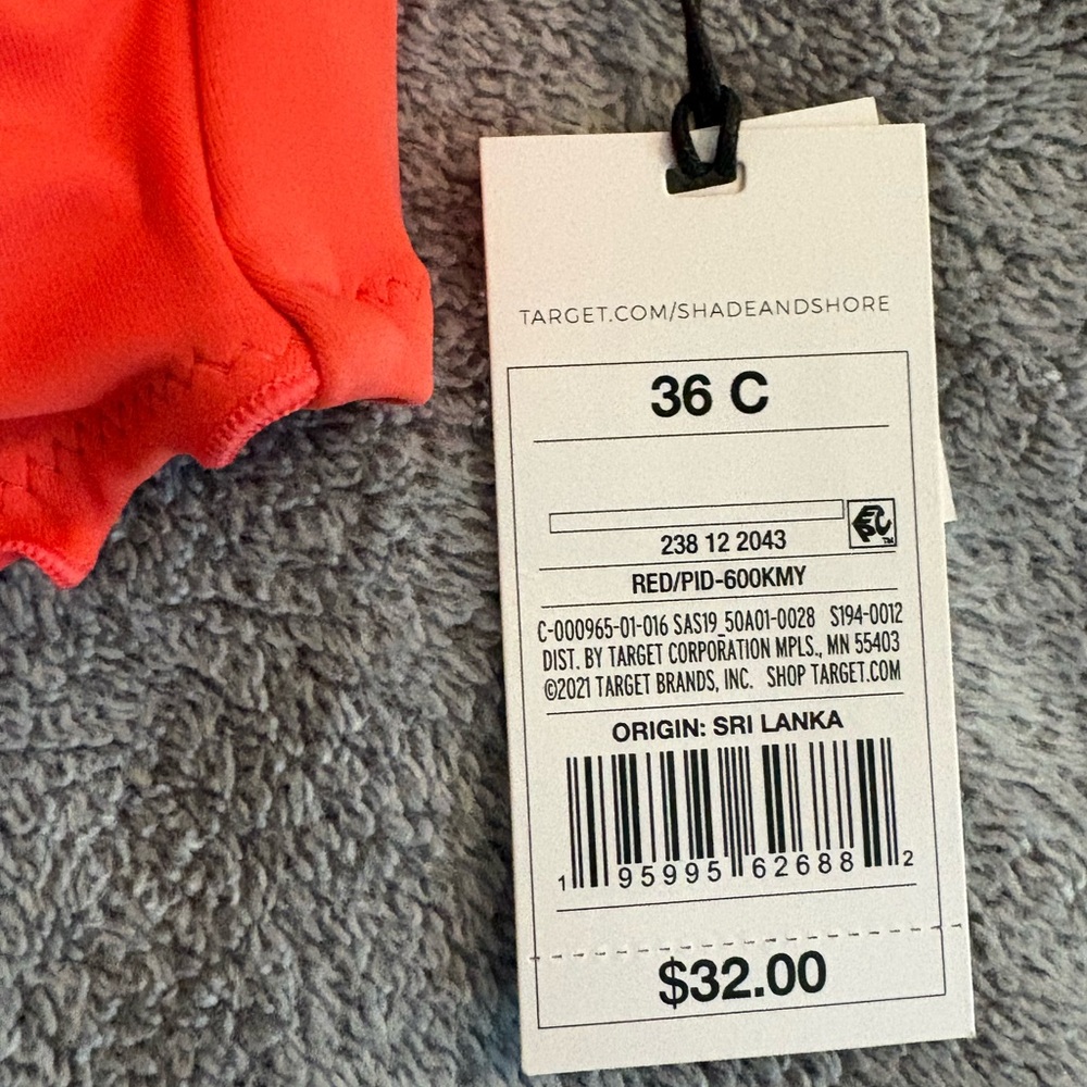 NWT Shade & Shore Coral Red Ruffle Trim Bikini Top Lightly Lined 36C Underwire - Picture 4 of 5